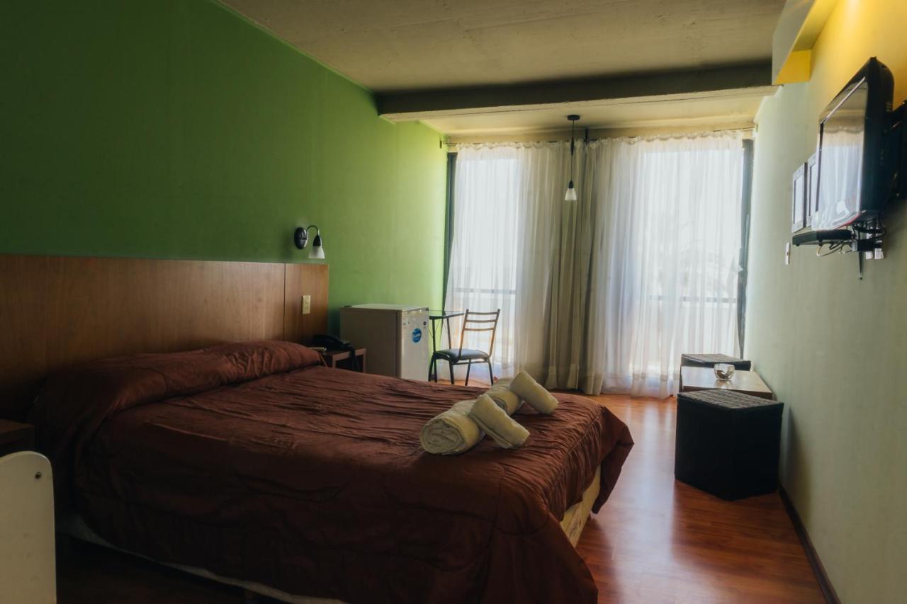 ホテルMi Pueblo ヌエバ・マルミラ エクステリア 写真